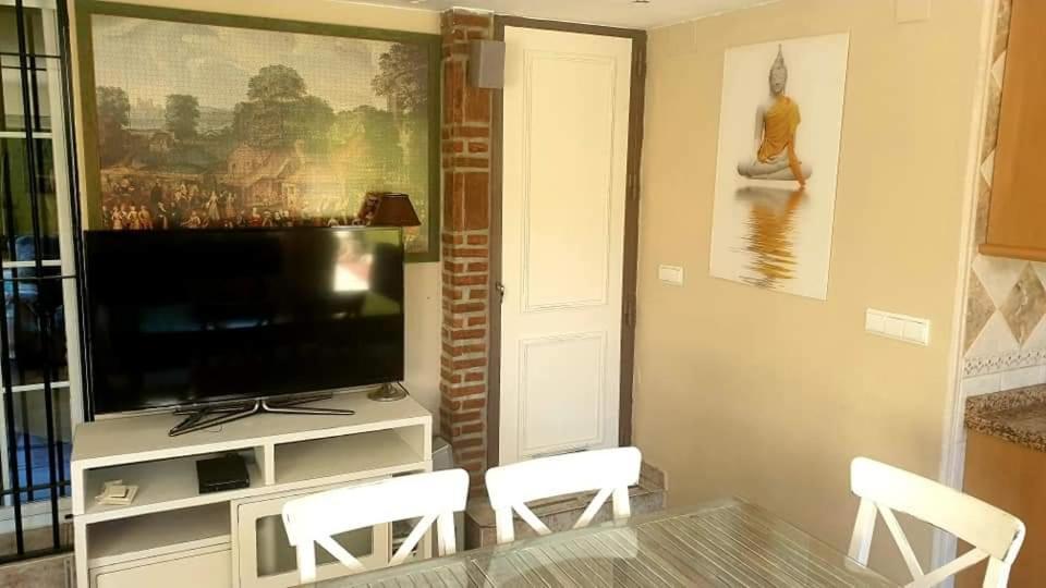 Villa Albaida La Zubia  Eksteriør billede