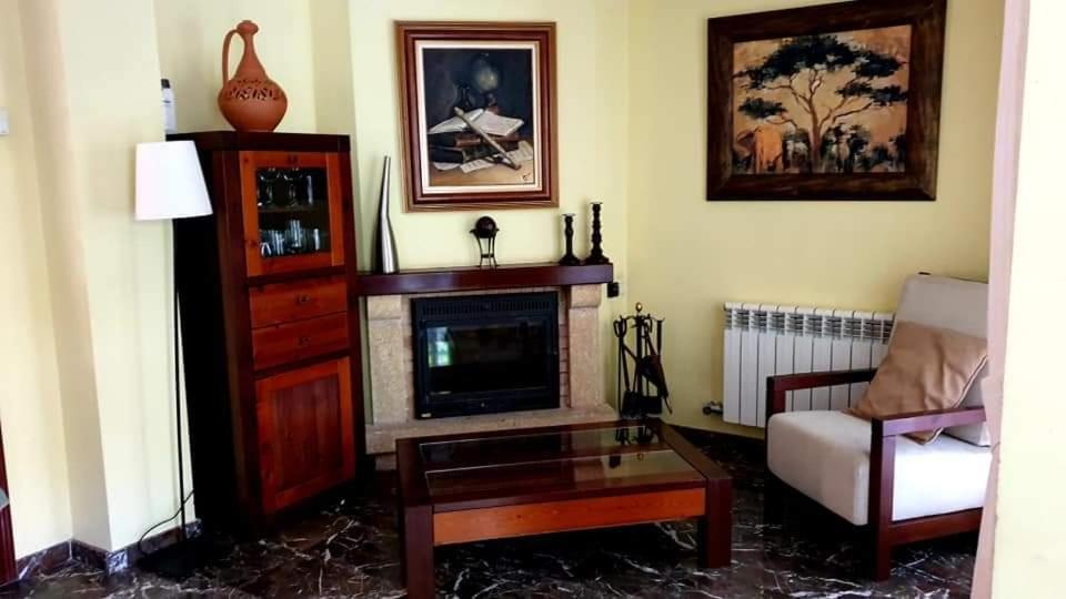 Villa Albaida La Zubia  Eksteriør billede